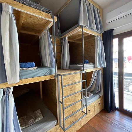 Bee Hostel Paphos Ngoại thất bức ảnh